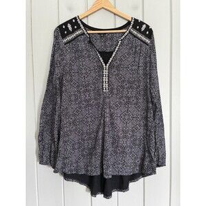 Lucky Brand Peasant Top 1X Jersey Knit Embroidered Black White V-Neck Boho